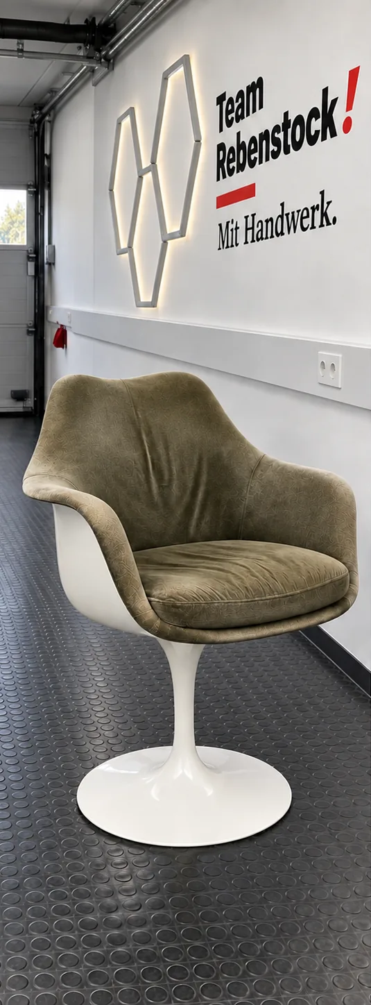 Rekonstruierte Vorheransicht des Tulip Armchair